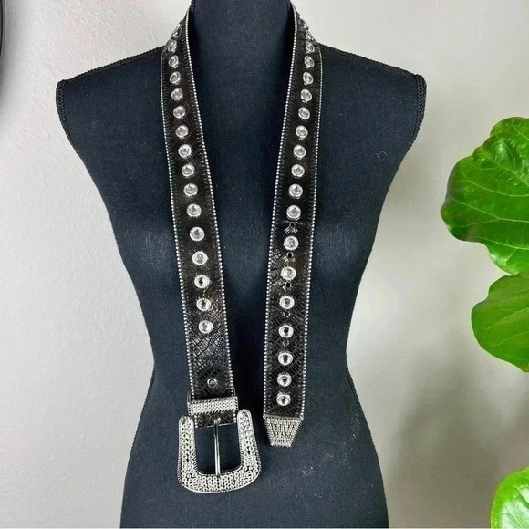Women’s Silver Tone Rhinestone Animal Print Western Boho Belt in Black L… - Picture 11 of 13